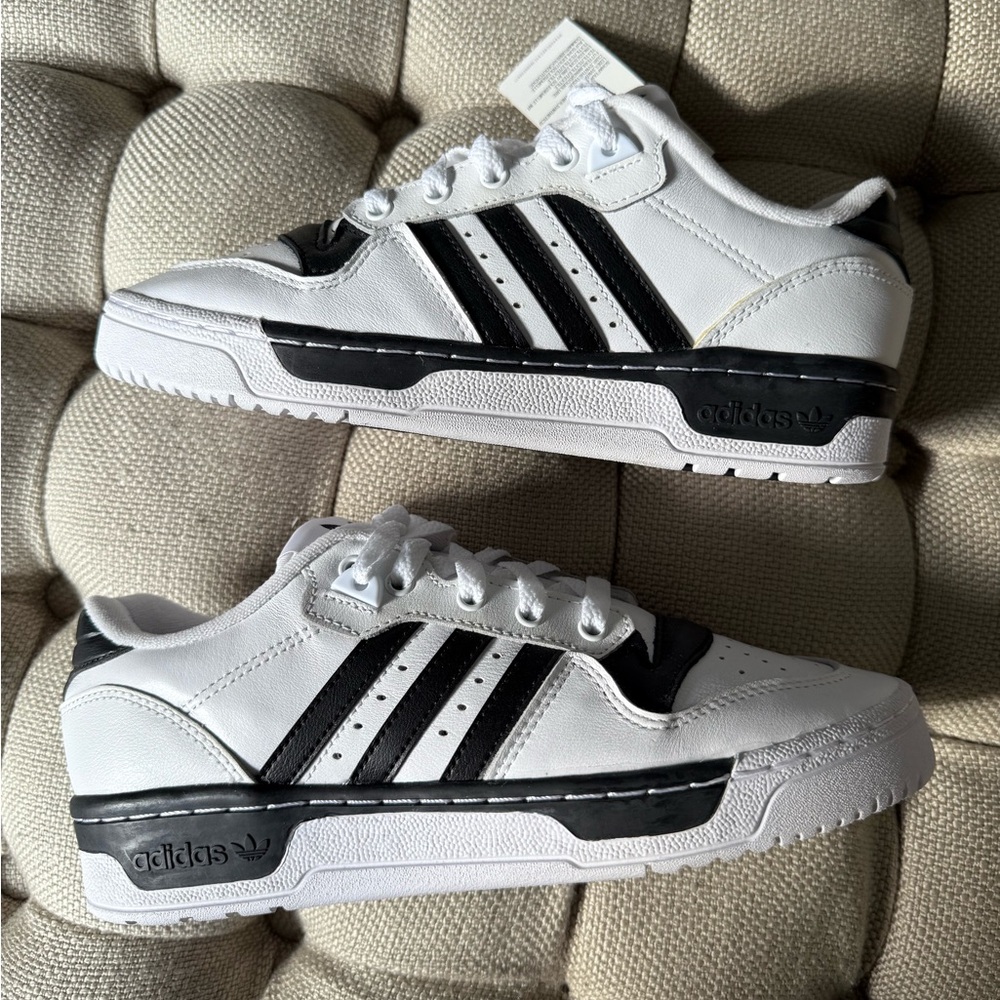 Adidas Men’s Rivalry Low | EG8062 | Black and White Rivalry Low